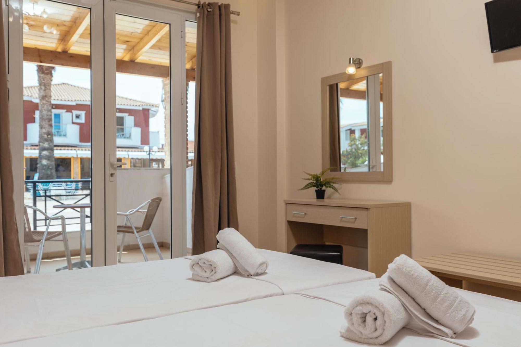 Yakinthos Hotel لاغاناس المظهر الخارجي الصورة