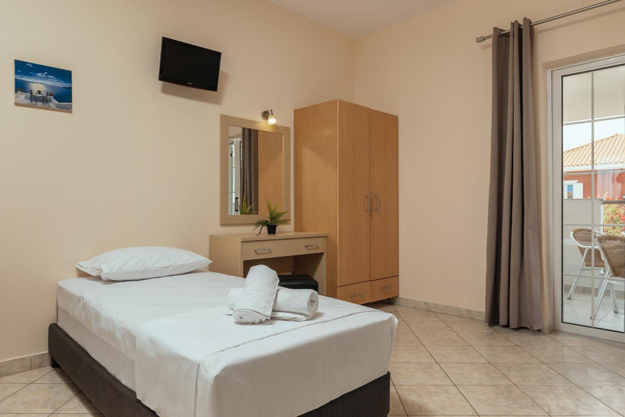 Yakinthos Hotel لاغاناس المظهر الخارجي الصورة